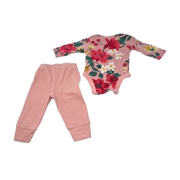 Baby Girl's Corduroy Jumper, 3 Body Suits, and 2 Leggings - Sizes 3-6 M & 6 M - Picture 9 of 12